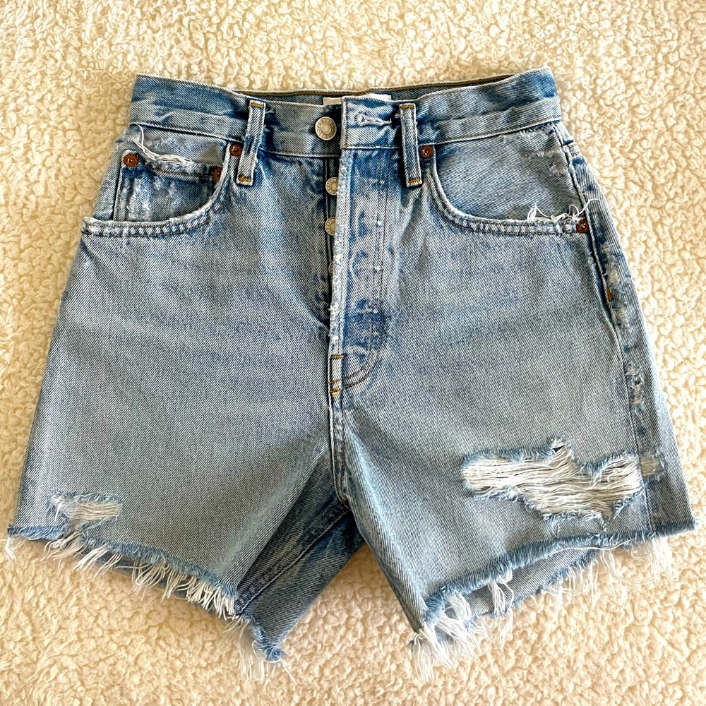 Agolde Riley Shorts in Groove